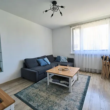 500 Metrow Do Zamku * Malbork